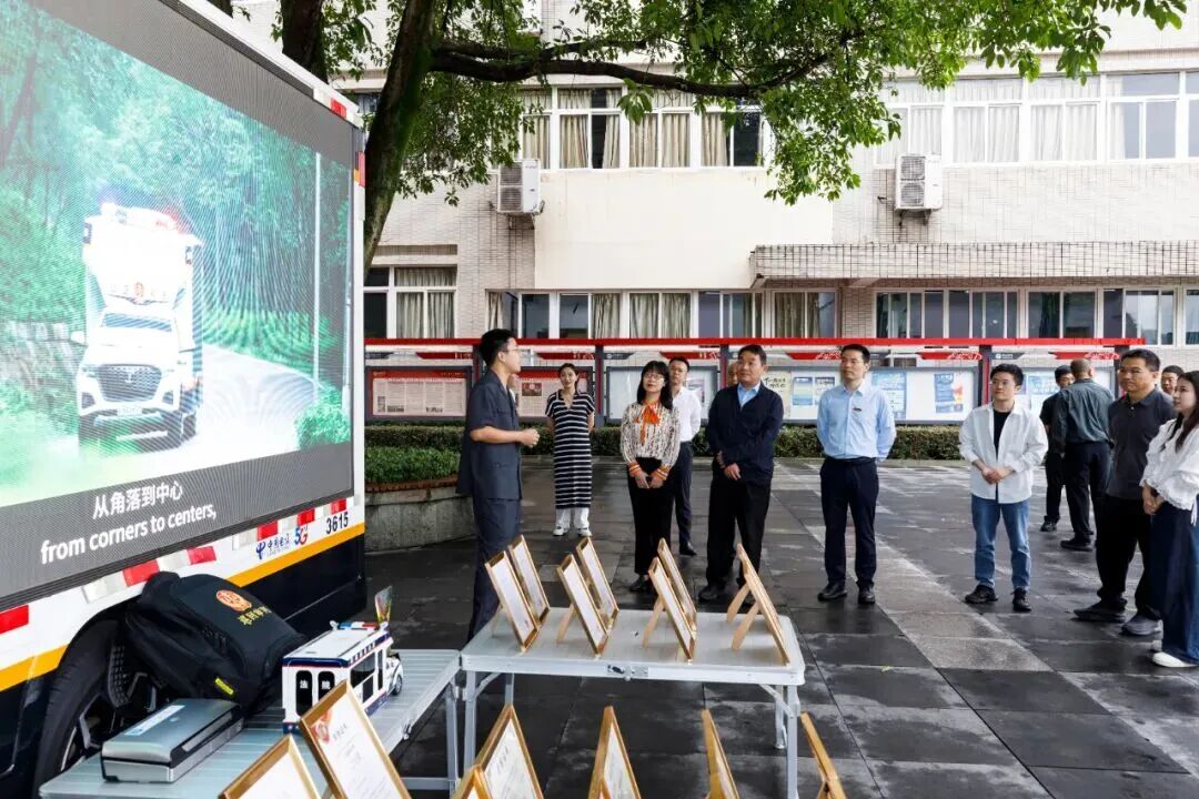 建好用好“一库一网” 法治宣传进校园活动在西南政法大学举行